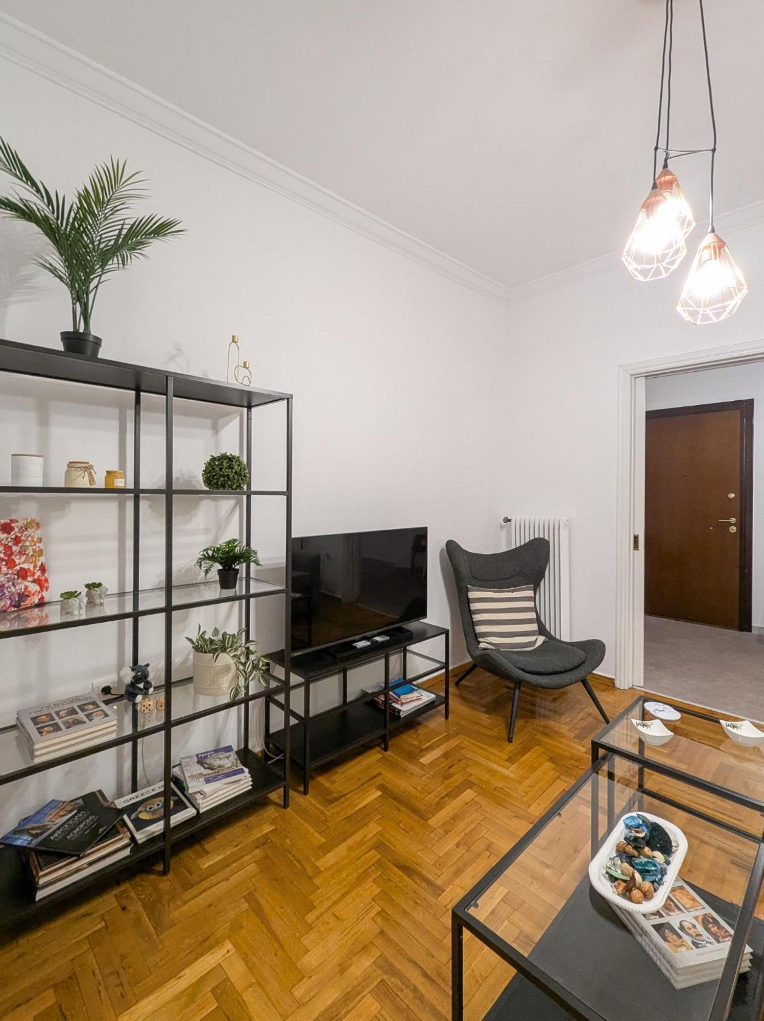 Spacious Apt For 5 Guests Next To Acropolis&Metro Atenas Exterior foto